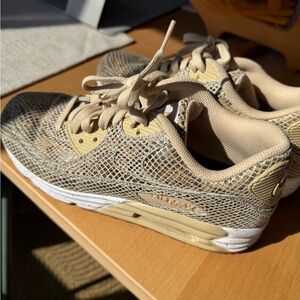 Nike Snakeskin Air Max Lunar 90 Size 9.5 Women’s